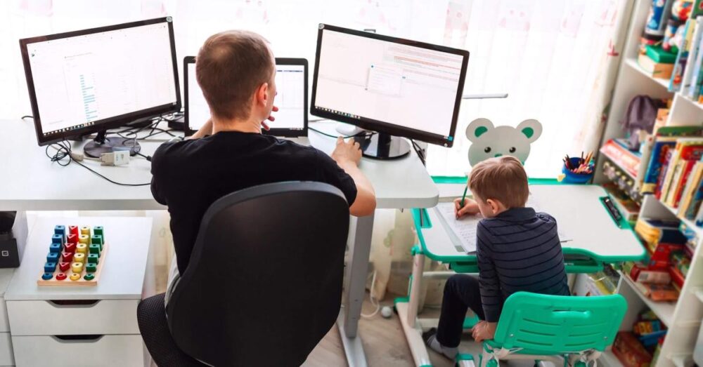 10-Tips-Be-Productive-When-You-Work-Remotely-Scaleup365